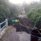 Jembatan Ambrol, 250 Kepala Keluarga Di Dusun Sumbertowo Desa Karas Terisolir.