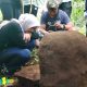Temukan Kuburan Membujur Ke Timur di Puncak Gunung Ngampyang, Penggiat Budaya Magetan Duga Kuburan Suku Kalang