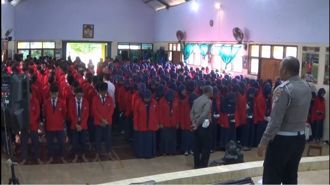 Polres Magetan Gelar Revolusi Akhlak Dalam Kegiatan Operasi Semeru 2023.