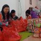 Regina Pacis Gelar Kegiatan Pembagian Sembako Bagi Jemaat Yang Kurang Beruntung,