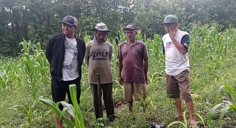 Warga 2 RT di Desa Mategal Mengeluh Kesulitan Air di Musim Kemarau, Anggota DPRD Magetan Buatkan Sumur Bor.