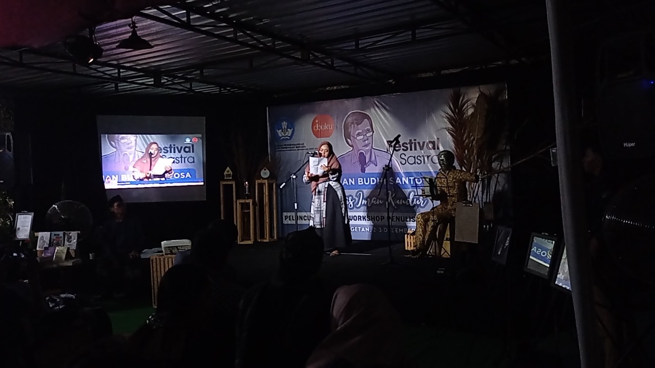 Sunyinya Geliat Sastra, Pecinta Sastra di Magetan Terbitkan Buku Iman Budhi Santosa dan Gelar Festifal Seni.