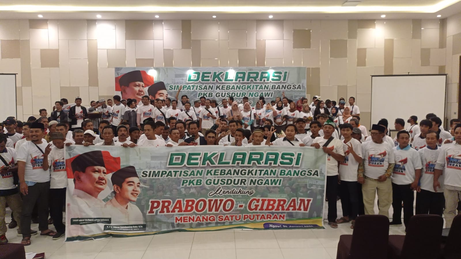 Simpatisan PKB Gus Dur di Ngawi Deklarasi Dukung - Prabowo Gibran : Agar Pilpres Satu Putaran.