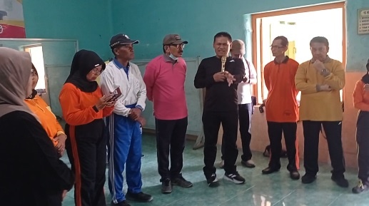 Bertemu Calon Bupati Magetan Warga Jl Kresno Keluhkan Penerapan Satu Jalur Jl Kresno yang Rugikan UMKM dan Rawan Kecelakaan.