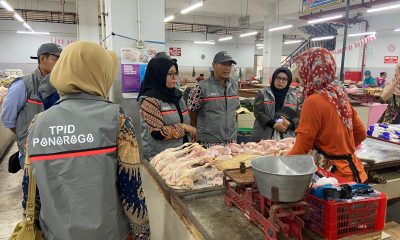 TPID Ponorogo Sidak ke Pasar Jelang Nataru, Harga Bumbu Naik Beras Stabil