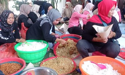 Cerita Relawan Dapur Umum Korban Banjir Kabupaten Ponorogo, Masak 20.000 Bungkus.