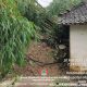 Longsor Bukit di Desa Gonggang Timpa Rumah Warga 