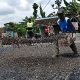 Aspal Jalan di Desa Taji, PT. Budi Trijaya Sentosa Komitmen Bantu Warga di Sekitar Tambang.
