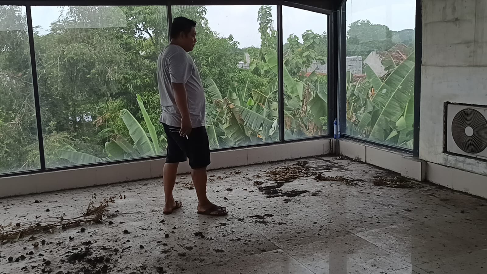 Terdampak Debu Pabrik Gula, Warga Desa Manis Rejo Magetan Tuntut Kompensasi Kesehatan.