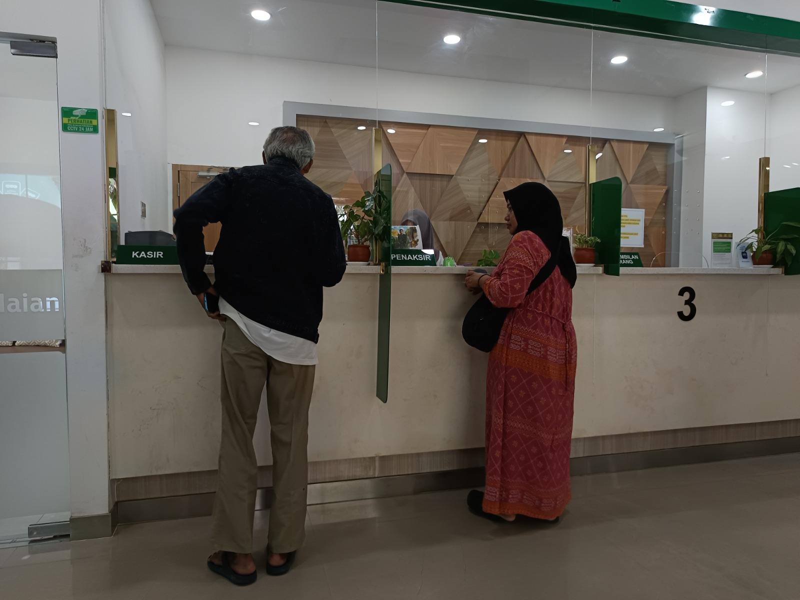 Cerita Nanda, Dari Investasi Perhiasan Sekarang Pilih Investasi Tabungan Emas Melalui Kemudahan Tabungan Emas.