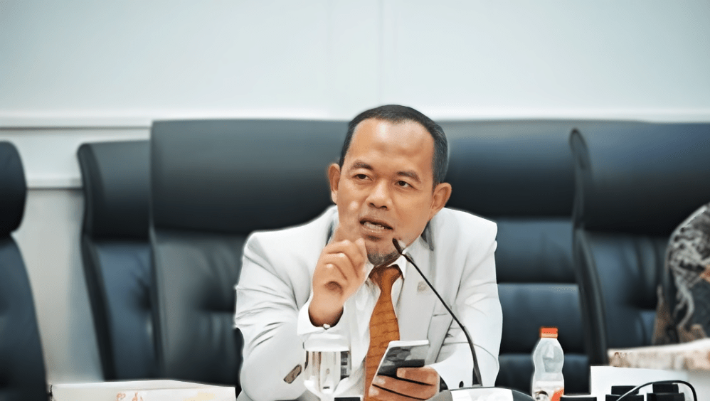 Beli Hutan, Aksi Keputusasaan dan Ketidak Percayaan Masyarakat Terhadap  Pengelolaan Hutan.