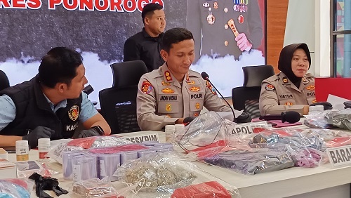 Seratus Sebelas Ribu Pil Koplo Diamankan Polres Ponorogo,  Waspadai Peredaran Ditingkat  Pelajar.