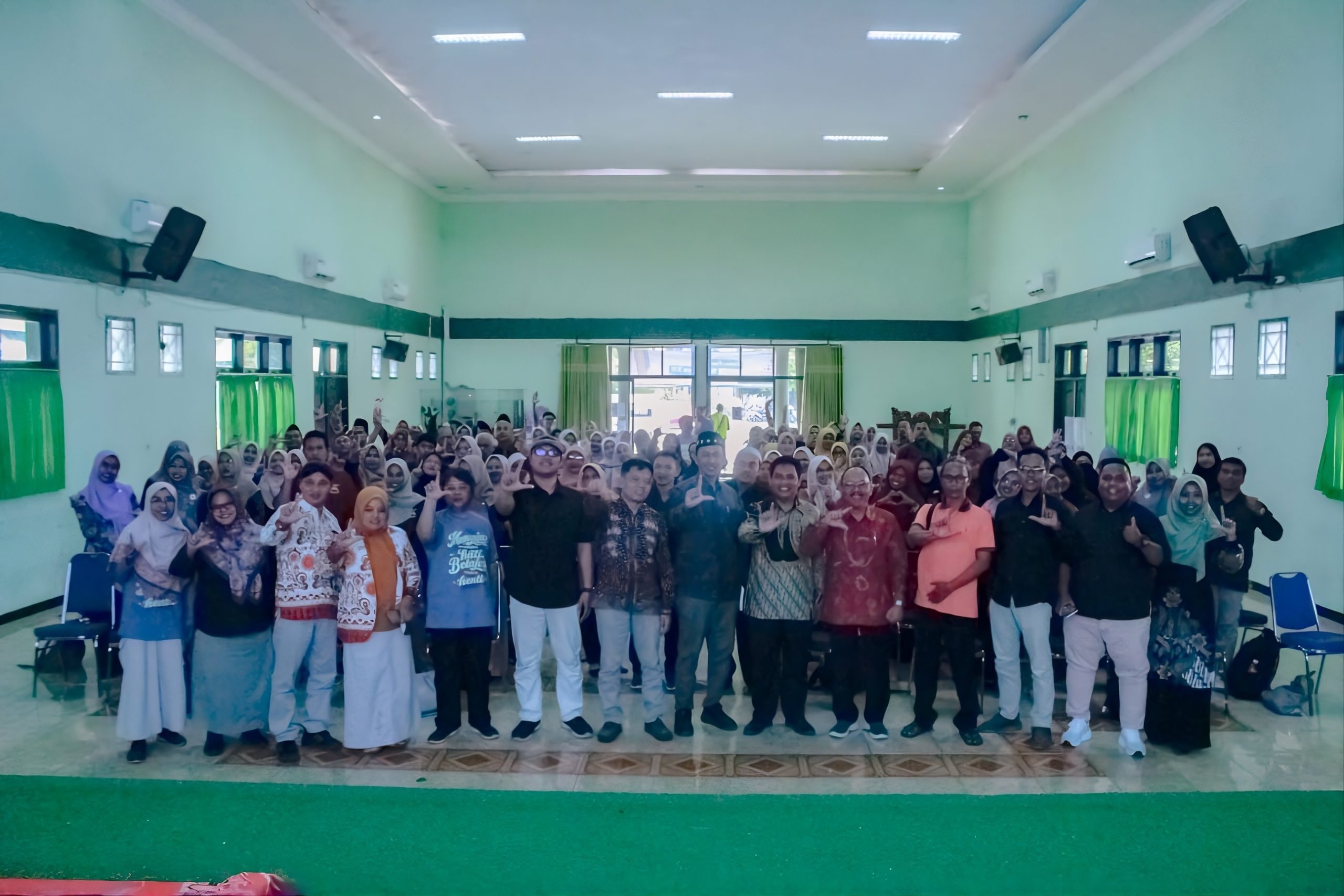 Tak Hanya Menukarkan Botol Bekas Menjadi Bibit, Ratusan Guru juga Belajar Mendalam di Temu Pendidik Nusantara XIII Ponorogo