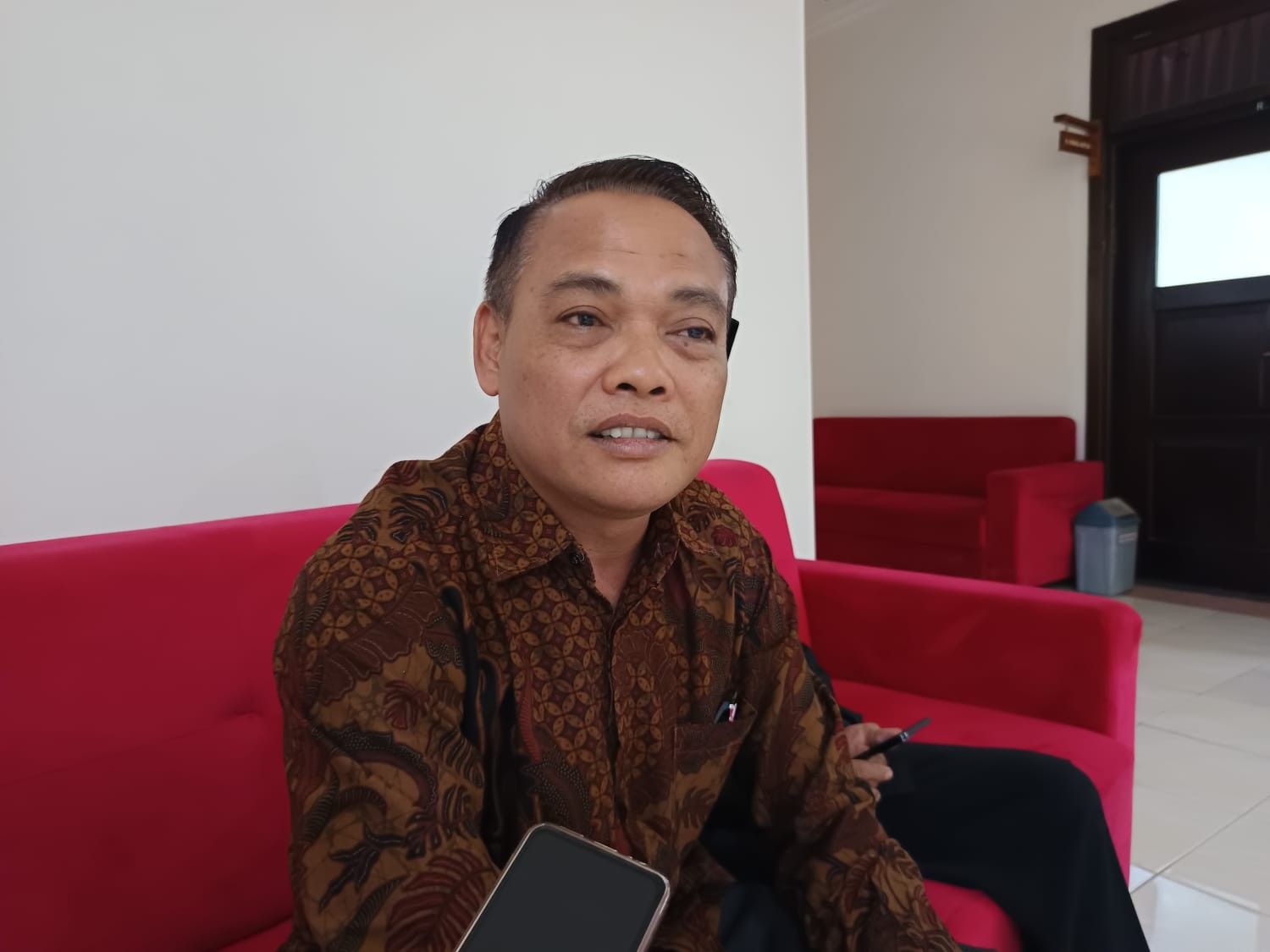 Wakil Ketua DPRD Magetan Tegaskan Dewan Hanya Mengawasi Pokir, Masyarakat Diminta Tolak Pungutan