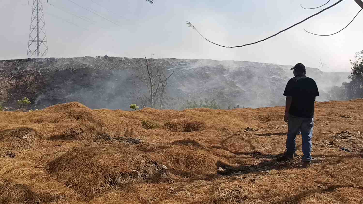 TPA Milangasri Magetan Terbakar, DLH Sebut Api Muncul Diduga dari Daduk yang Dibakar.