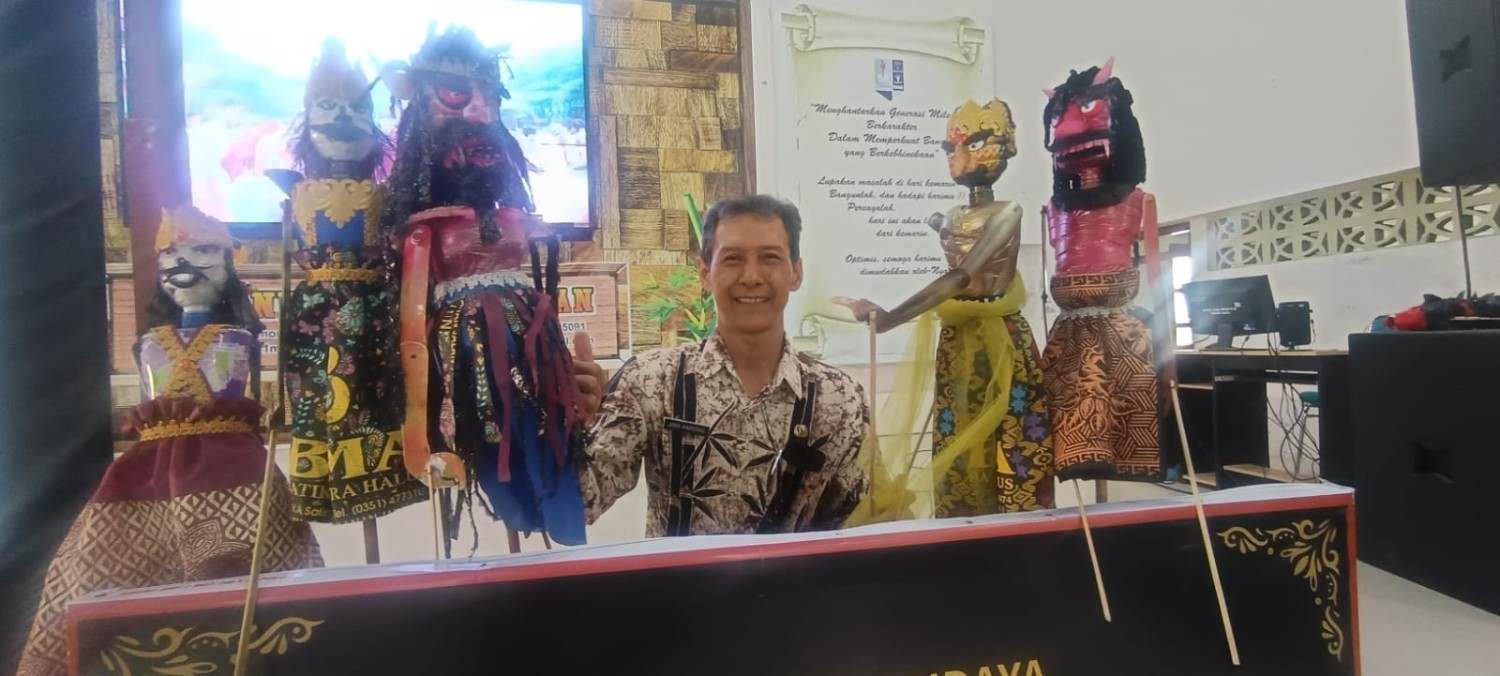 Mengenal Wayang Ebes, dari Sampah Plastik Siswa SMPN 1 Magetan.