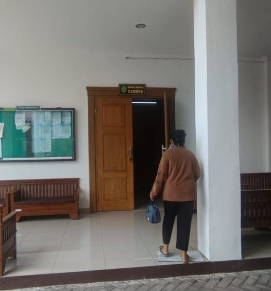 Kasus Dukun Cabul Mengaku Tuhan 2 Mulai Disidangkan.
