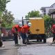 PUPR Magetan Uji Metode Aspal Emulsi, Jalan Bisa Dimanfaatkan Hanya 4 Jam Setelah Dibangun.
